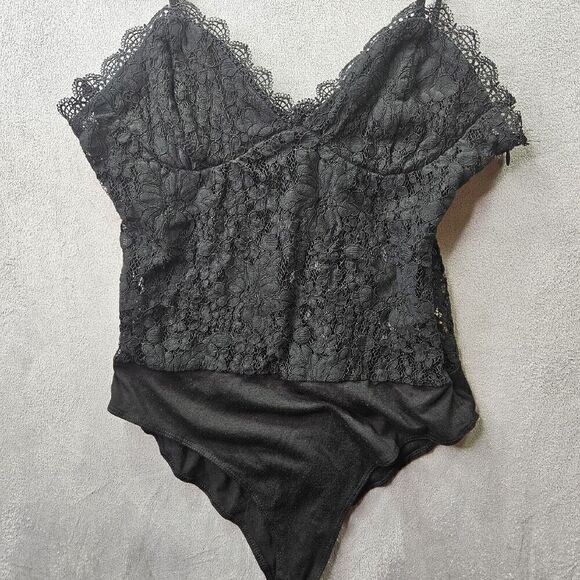 Forever 21 Lace Body Suit Womens Size M Black One Piece Lingerie - Picture 1 of 7